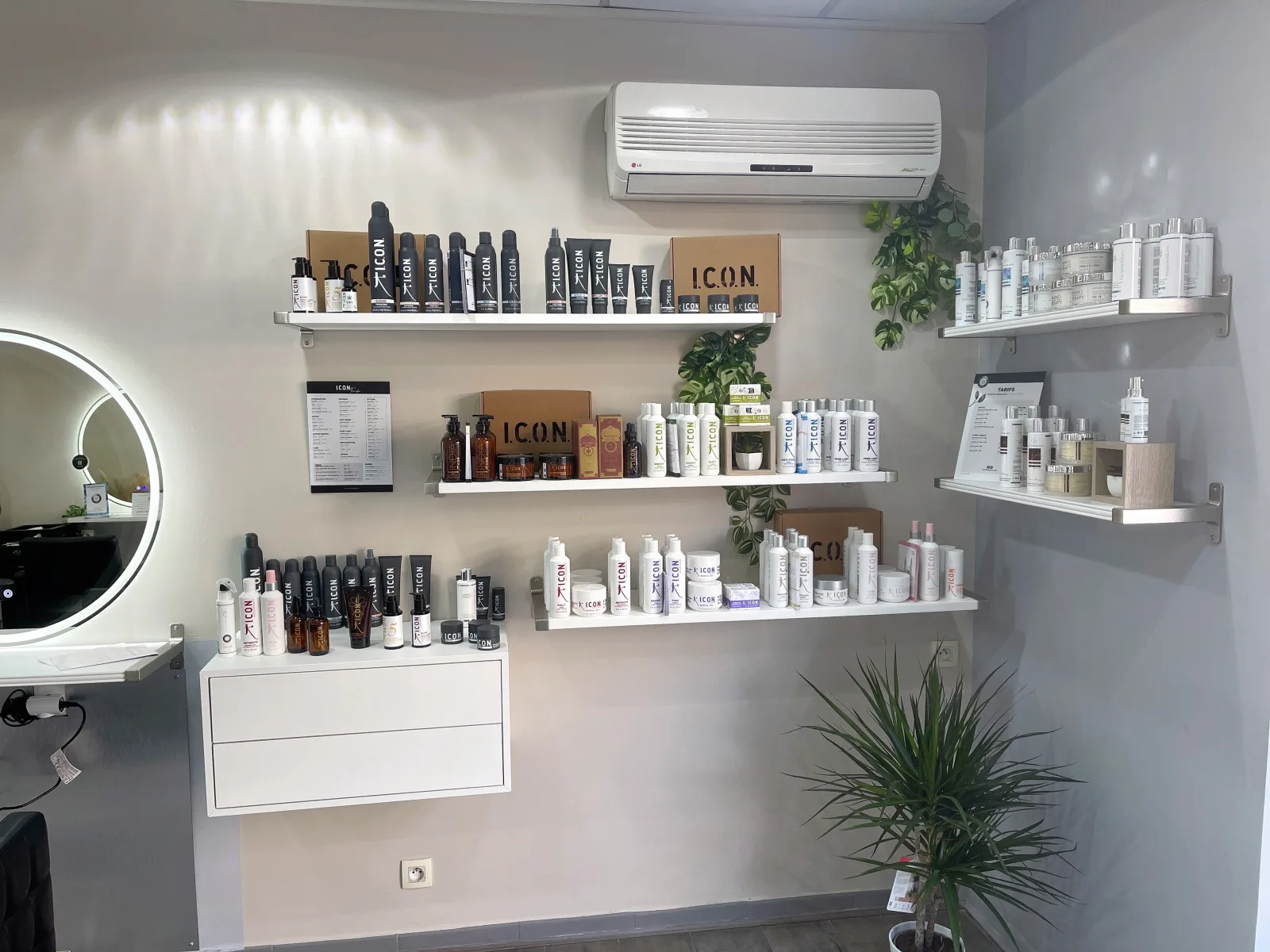 Studio 25 - Coiffure Carqueiranne - Studio 25 - Photo Galerie - OneBooking