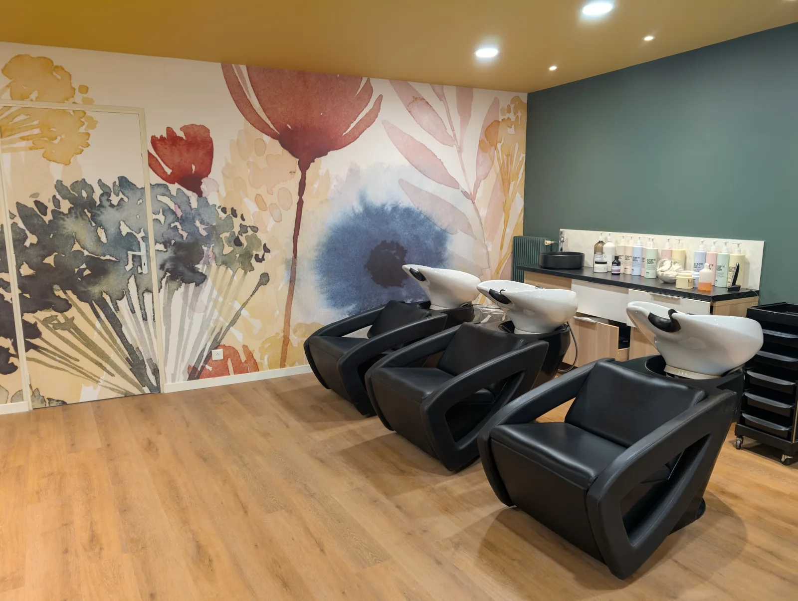 Salon Minoka - Coiffure Châtillon - Salon Minoka - Photo Galerie - OneBooking