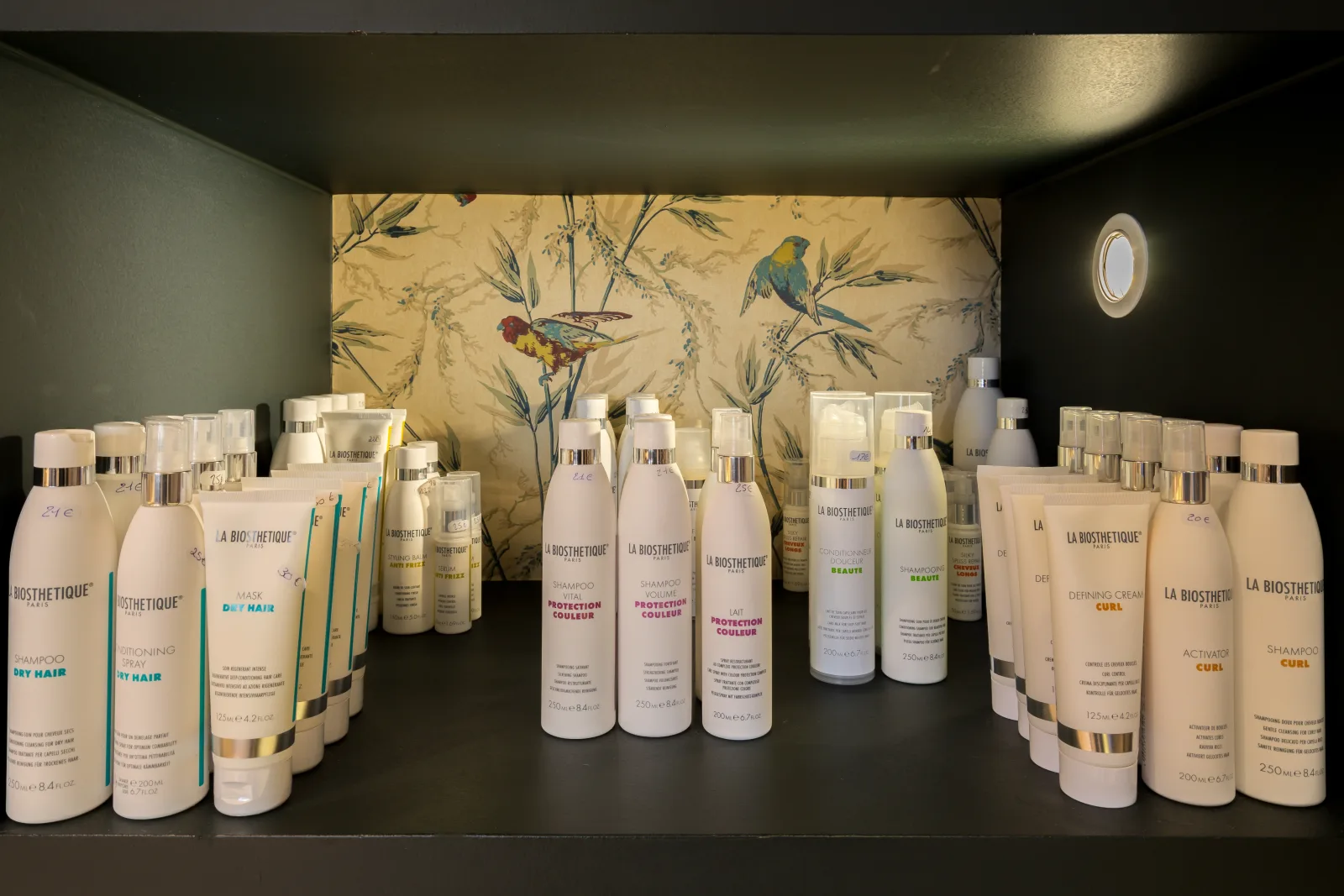 Olazabal Artisan Coiffeur - Coiffure Saint-Jean-de-Luz - Olazabal Artisan Coiffeur - Photo Galerie - OneBooking