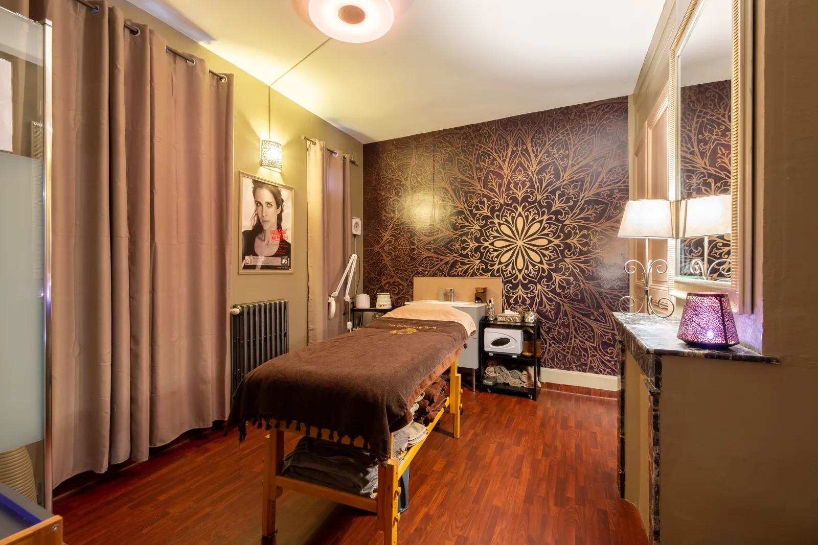 Antik Spa - Onglerie Le Neubourg - Antik Spa - Photo Galerie - OneBooking