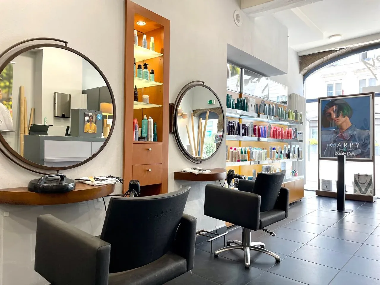 Carpy Coiffeur devient JM Coiffeur - Coiffure Blois - Carpy Coiffeur devient JM Coiffeur - Photo Galerie - OneBooking