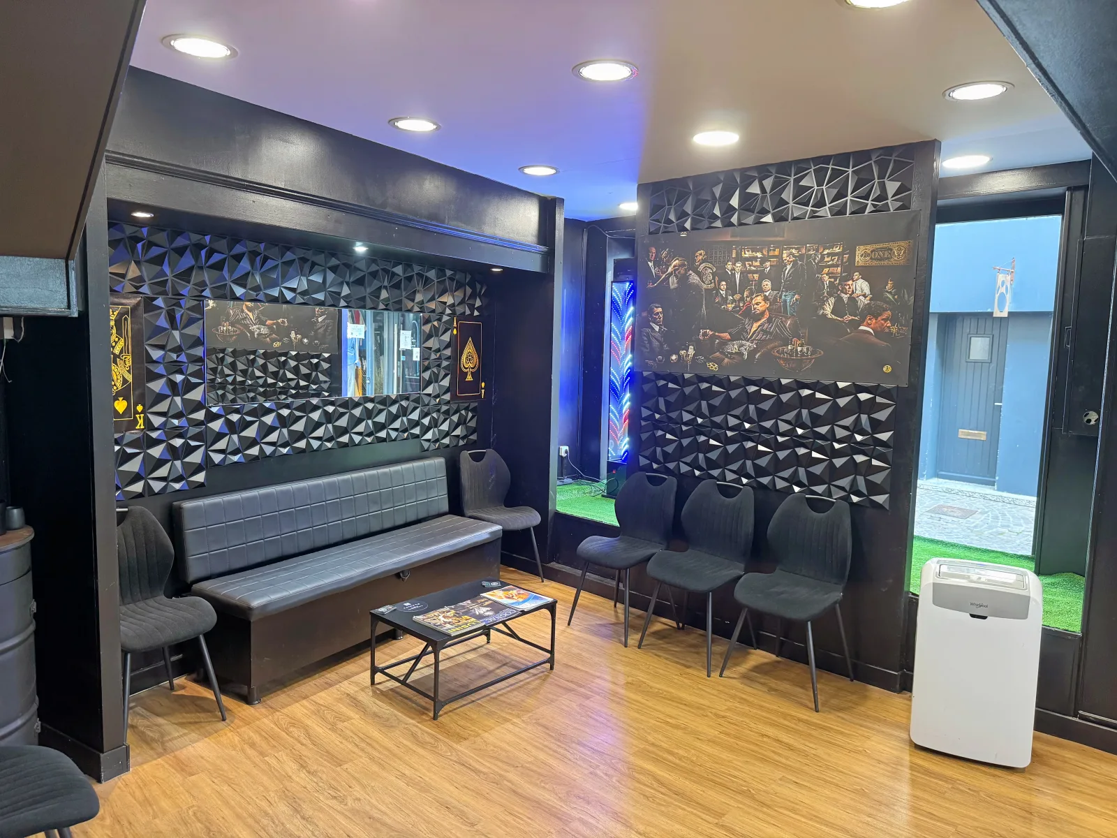 L'Authentique Barber Shop - Coiffure Cognac - L'Authentique Barber Shop - Photo Galerie - OneBooking