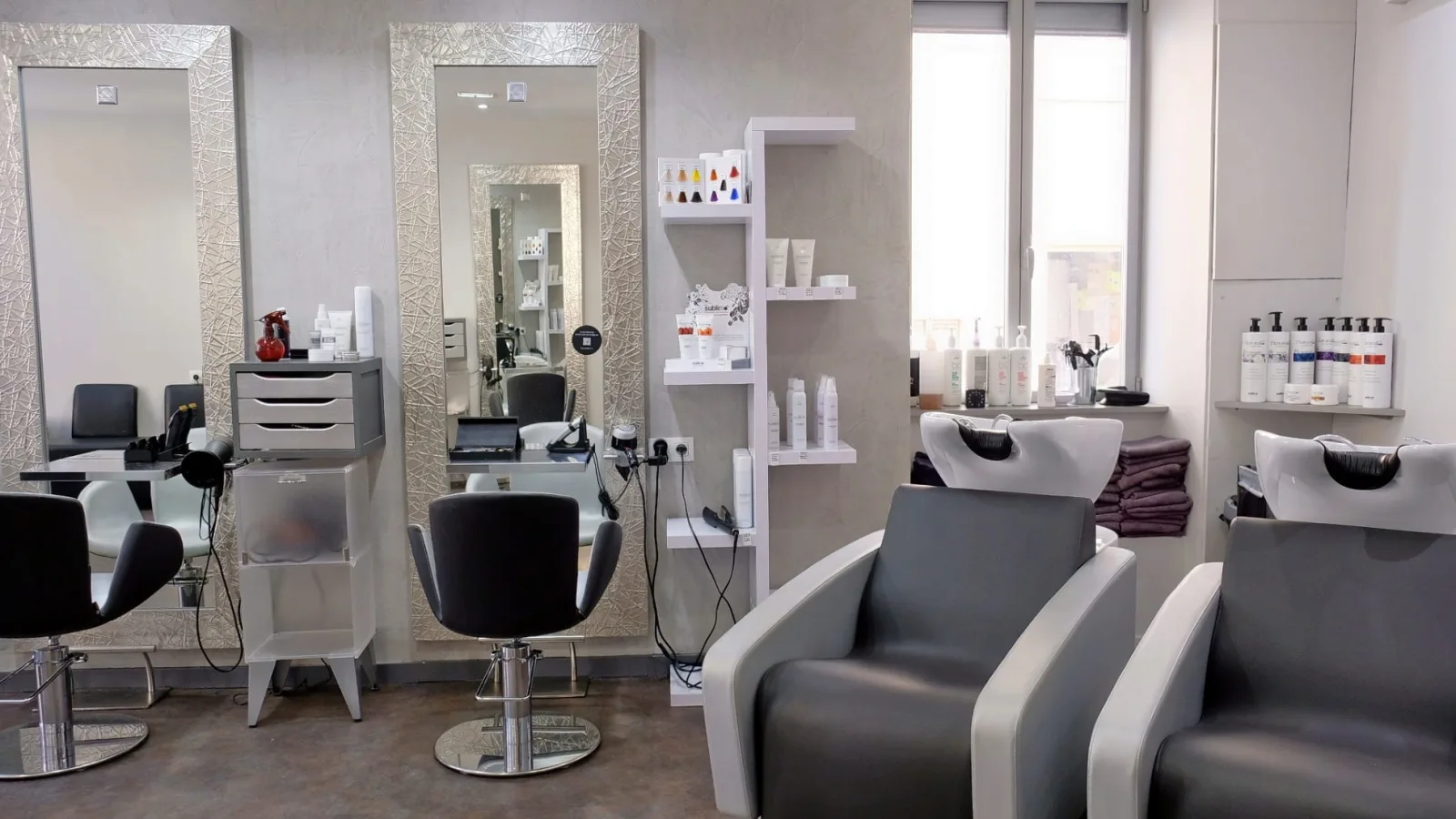 Le Studio d'Alex - Coiffure Bessenay - Le Studio d'Alex - Photo Galerie - OneBooking