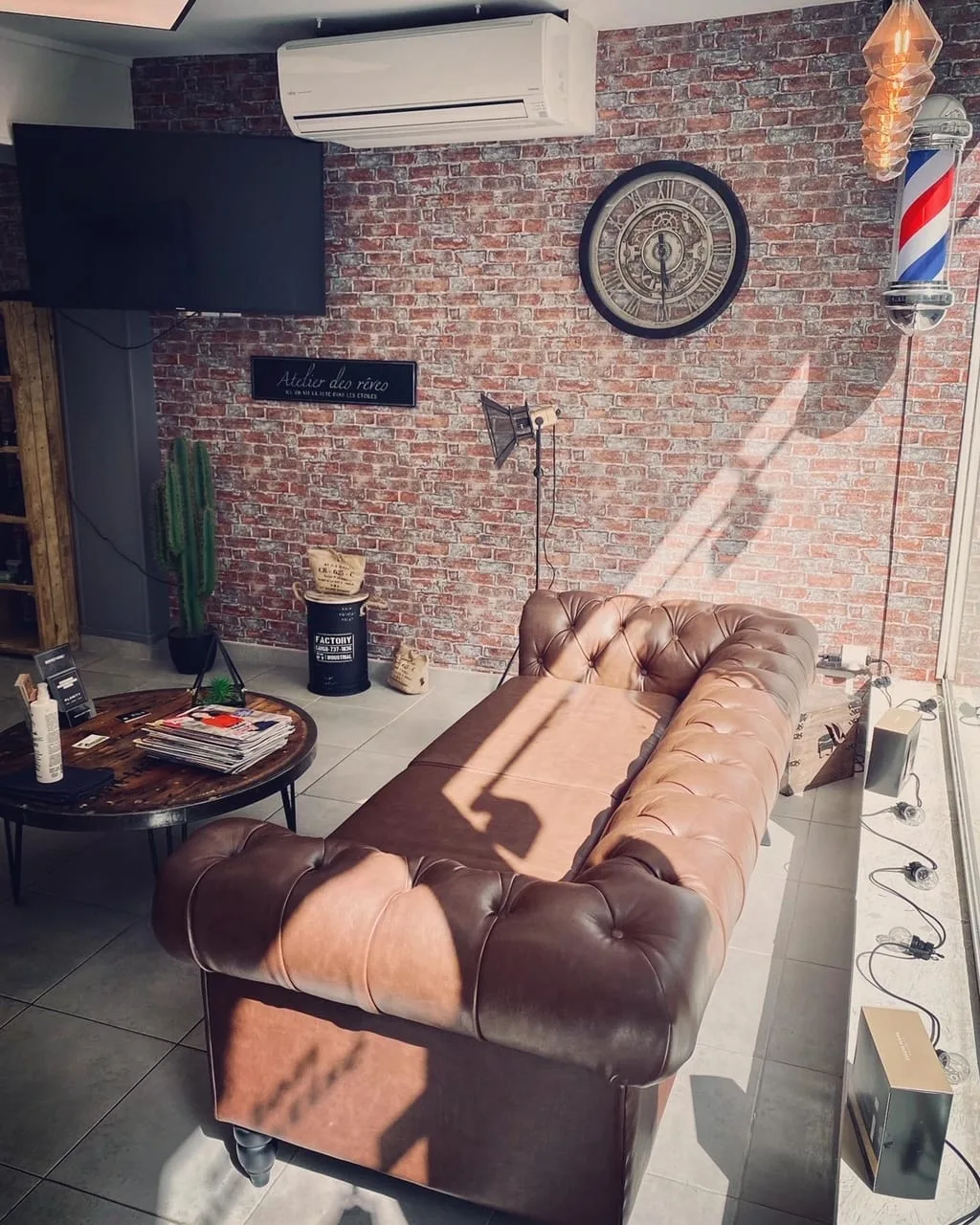 Le salon by Cecile et Virginie - Coiffure Revel - Le salon by Cecile et Virginie - Photo Galerie - OneBooking