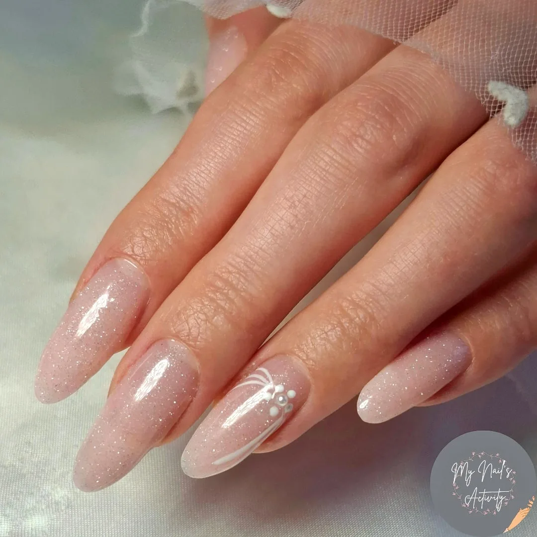 My Nails Activity - Onglerie Roanne - My Nails Activity - Photo Galerie - OneBooking