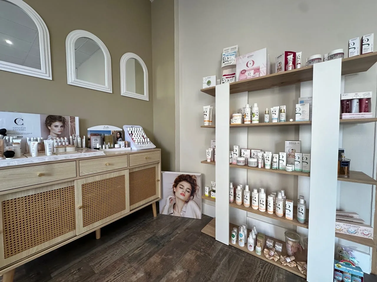 Maison Beauté - Onglerie Rugles - Maison Beauté - Photo Galerie - OneBooking