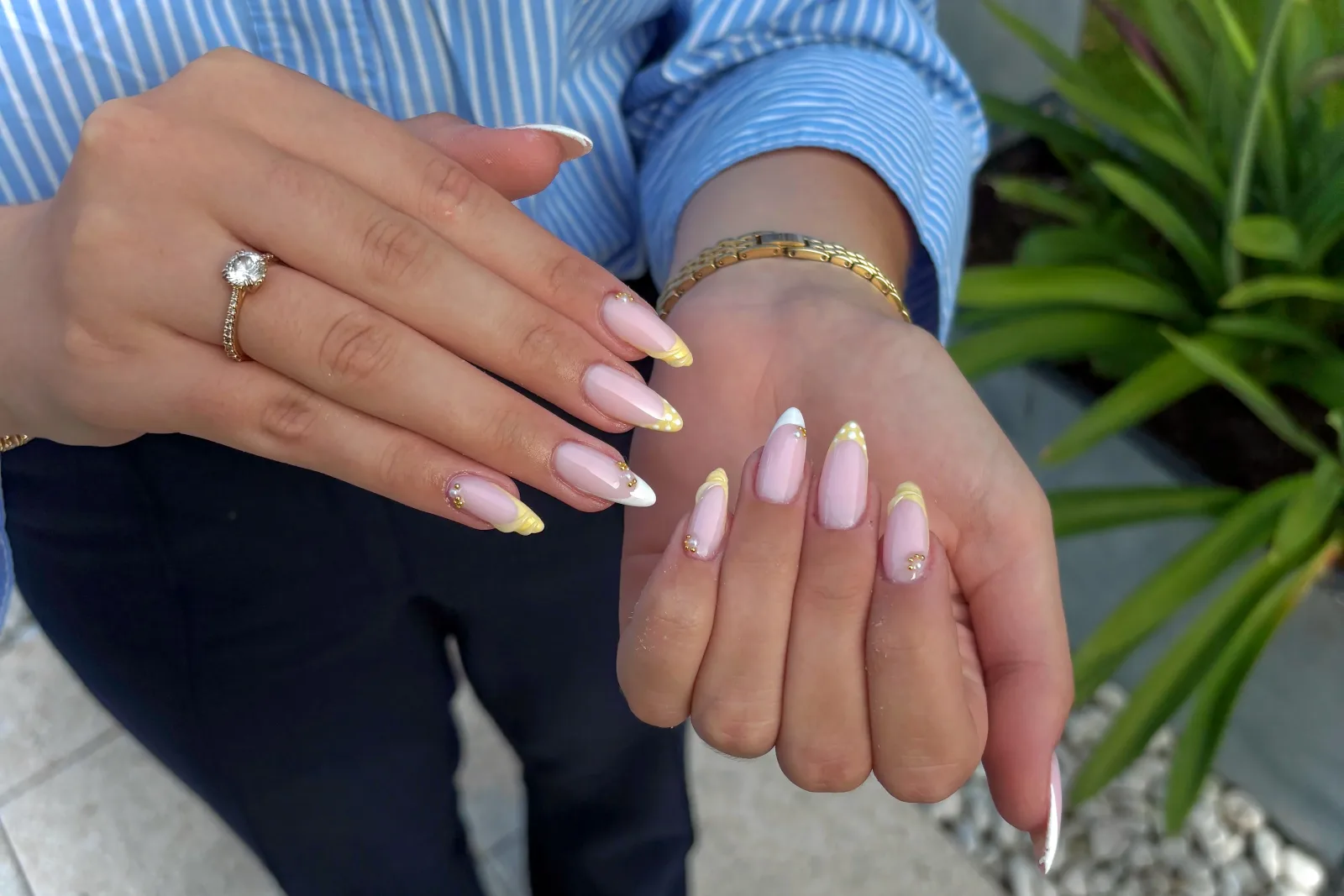 Mina Beauty - Ongles&Cils - Onglerie Bonneuil-sur-Marne - Mina Beauty - Ongles&Cils - Photo Galerie - OneBooking