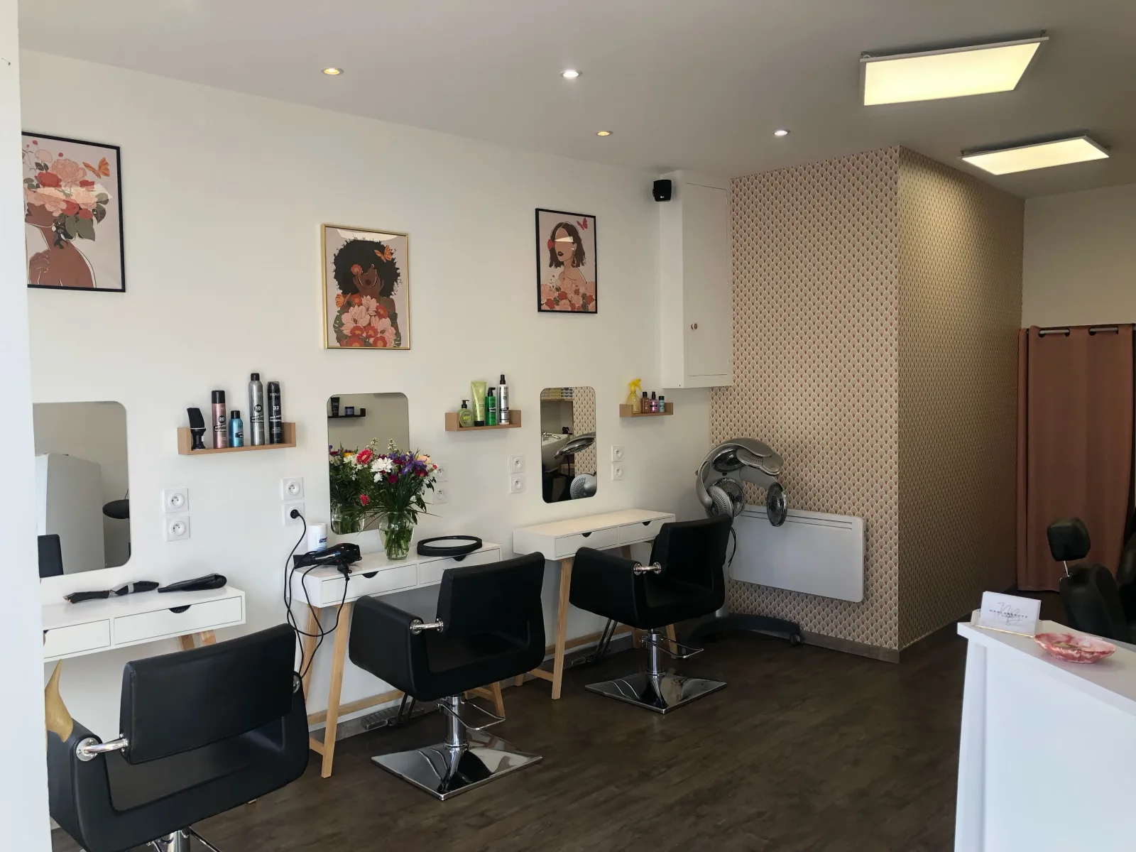 Naé Coiffure - Coiffure Tarare - Naé Coiffure - Photo Galerie - OneBooking