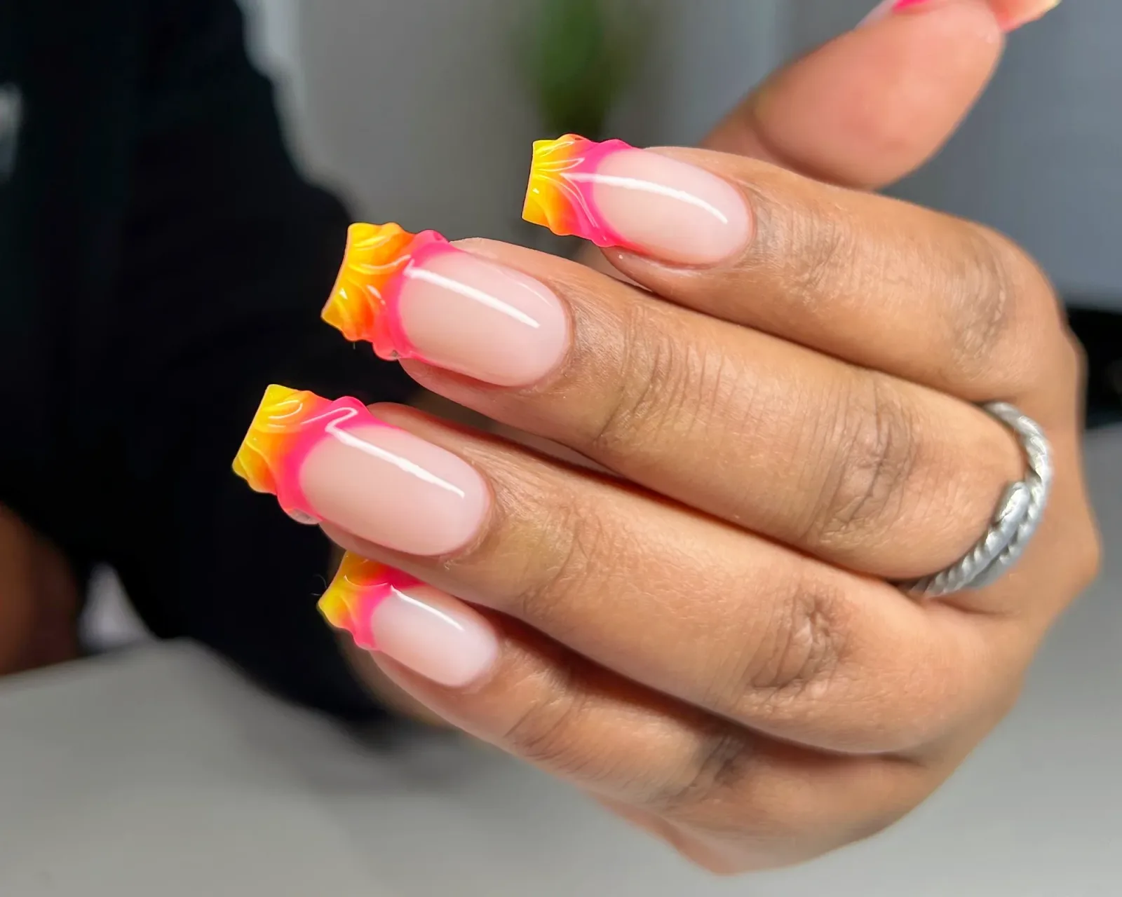 L'Instant Ongles et Regard - Institut de beauté Aucamville - L'Instant Ongles et Regard - Photo Galerie - OneBooking