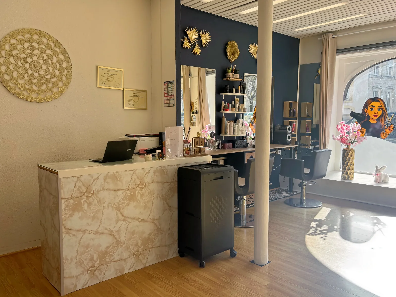 Mille et une Coiffures - Coiffure Verdun - Mille et une Coiffures - Photo Galerie - OneBooking