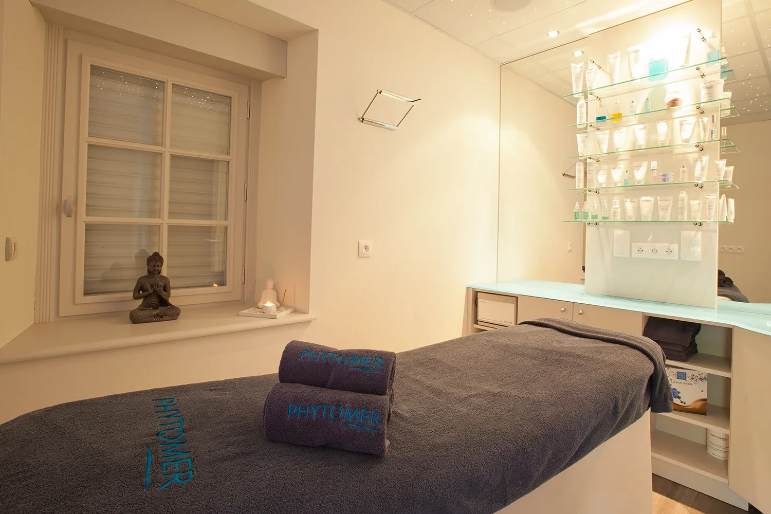 La Malouinière Des Longchamps Hôtel spa Aqua Bien Etre - Institut de beauté Saint-Jouan-des-Guérets - La Malouinière Des Longchamps Hôtel spa Aqua Bien Etre - Photo Galerie - OneBooking
