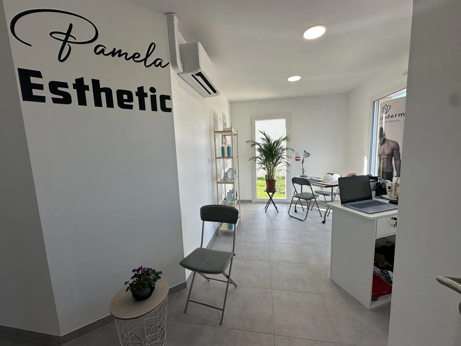 Pamela Esthetic - Coiffure Maizières-la-Grande-Paroisse - Pamela Esthetic - Photo Galerie - OneBooking
