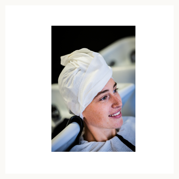Serviettes Coiffure EXCELLENCE Compostables & Jetables blanches 40*80 - 100% Absorbantes – Gaufrées - Colis de 8 sachets de 30