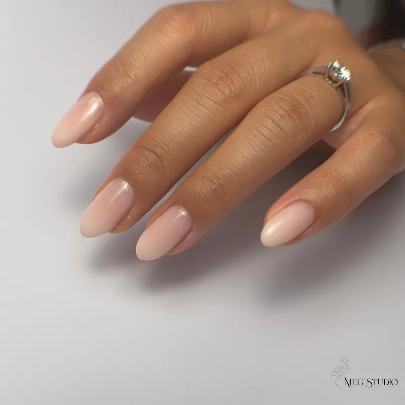 Meg'Studio - Onglerie Nantes - Photo de couverture - OneBooking