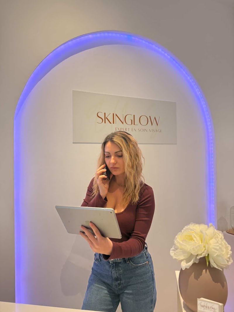 OneBooking Instagram Post