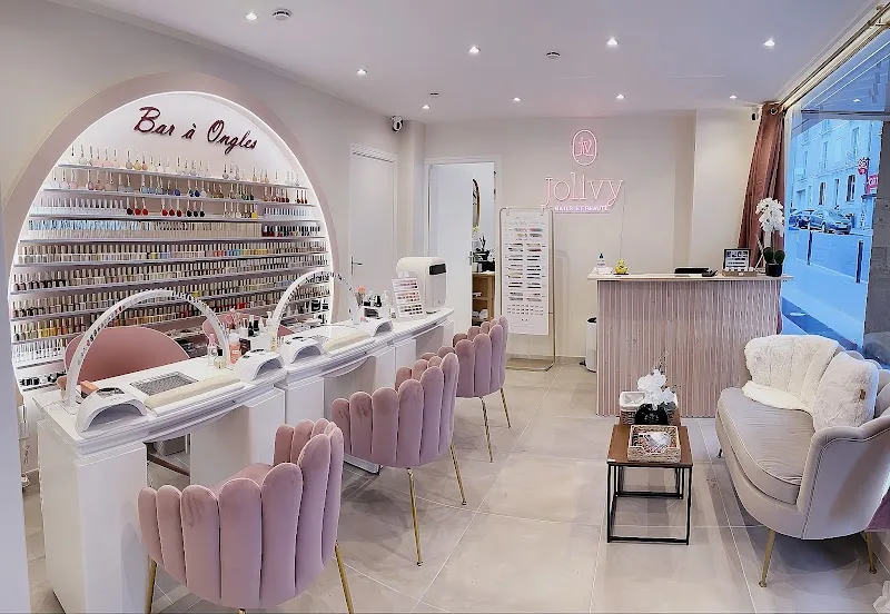 Jolivy Nails & Beauté - Onglerie Nantes - Photo de couverture - OneBooking