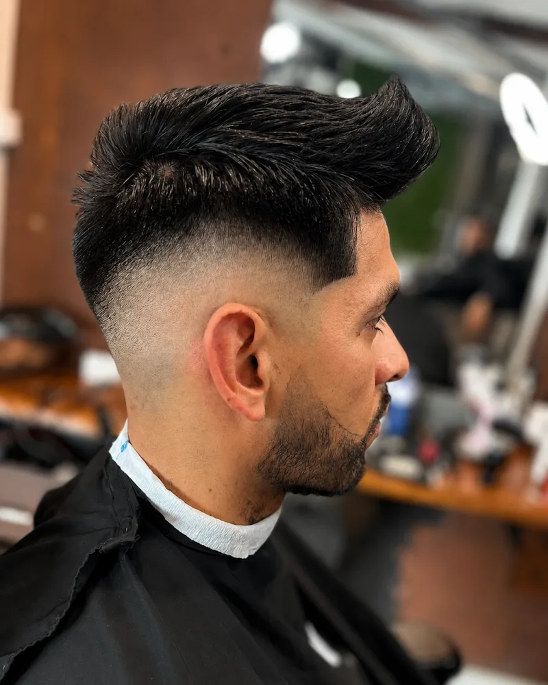 Barber's Saloon - Coiffeur Barbier Chartrons