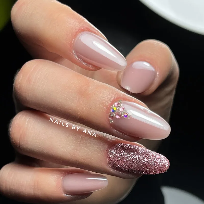 Ana Beauty Nails - Onglerie Poitiers - Photo de couverture - OneBooking