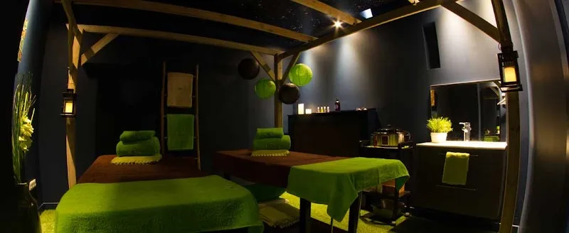 Azenia institut de beauté massages - Onglerie Metz - Photo de couverture - OneBooking