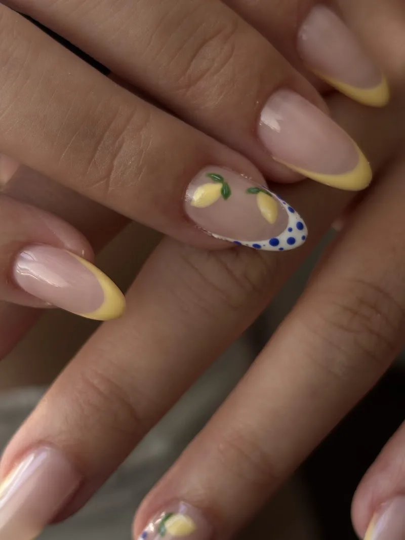 Iconic Nails 63 - Girl’s Factory - Onglerie Clermont-Ferrand - Photo de couverture - OneBooking