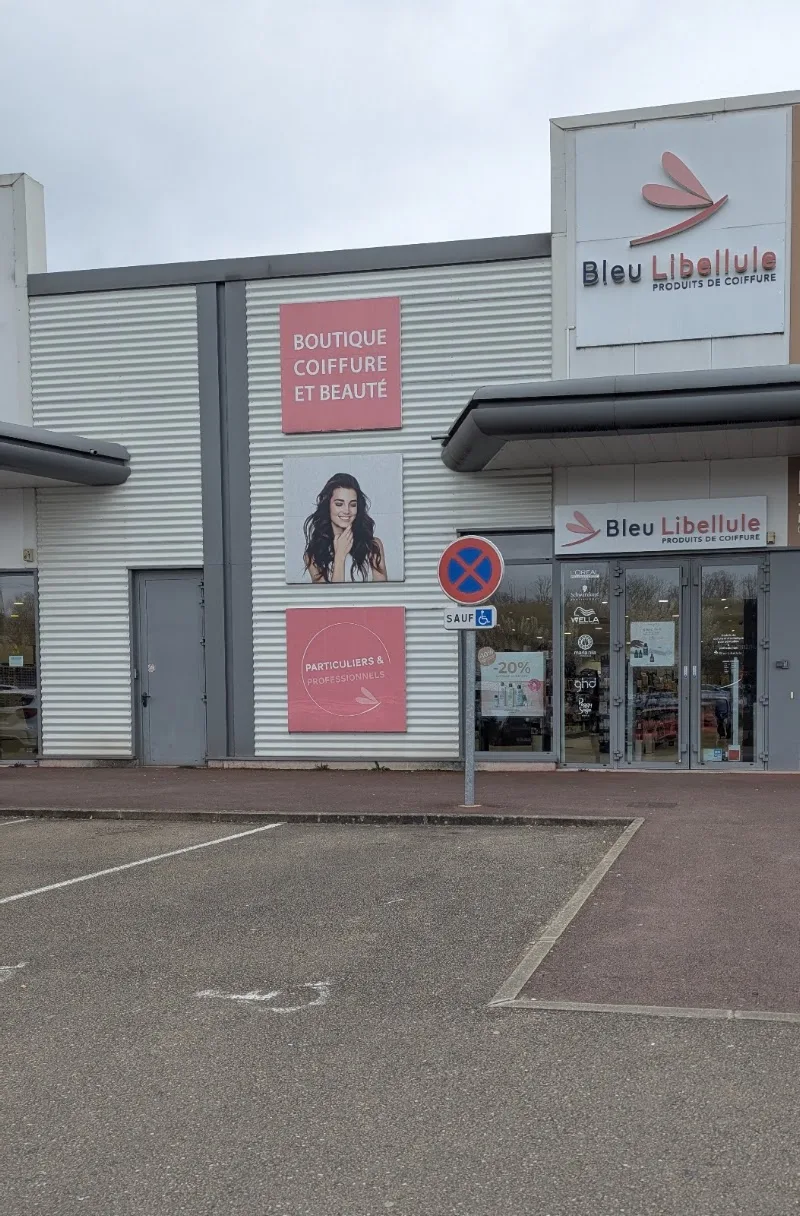 Bleu Libellule Monéteau - Coiffure Auxerre - Photo de couverture - OneBooking