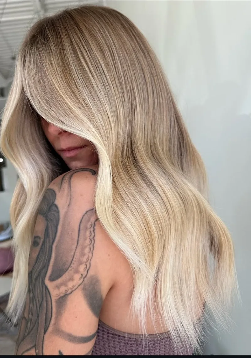SOPHIE GAMARD : COIFFEUR EXPERT COLORISTE balayage olaplex et shu uemura soin ybera