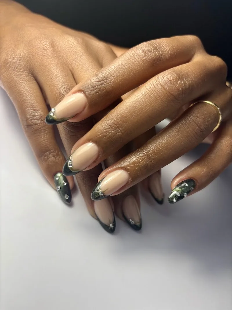 Les ongles by elodie - Onglerie Manosque - Photo de couverture - OneBooking