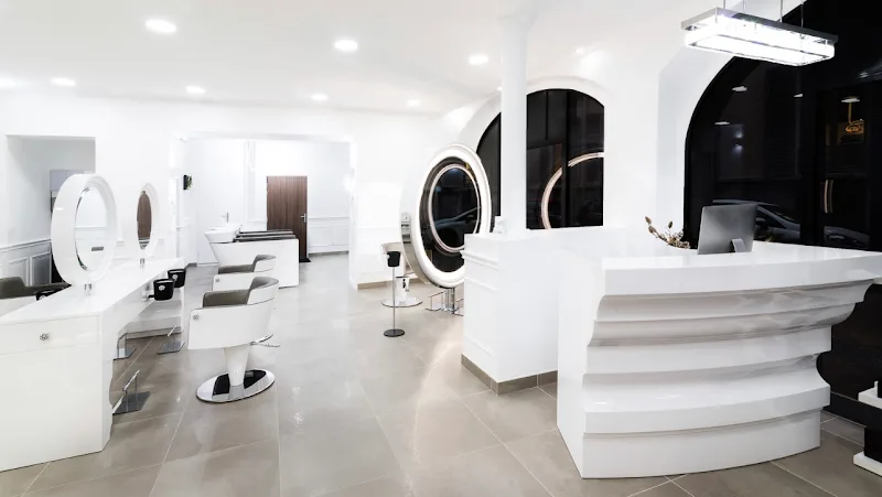 Noufila Luxury Hair Salon