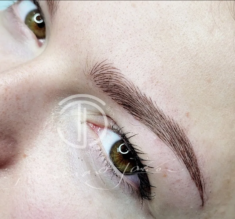 Dermo Jaeva - Microblading Toulouse - Dermopigmentation Réparatrice & Esthétique - Formation Brows & Business - Maquillage Toulouse - Photo de couverture - OneBooking