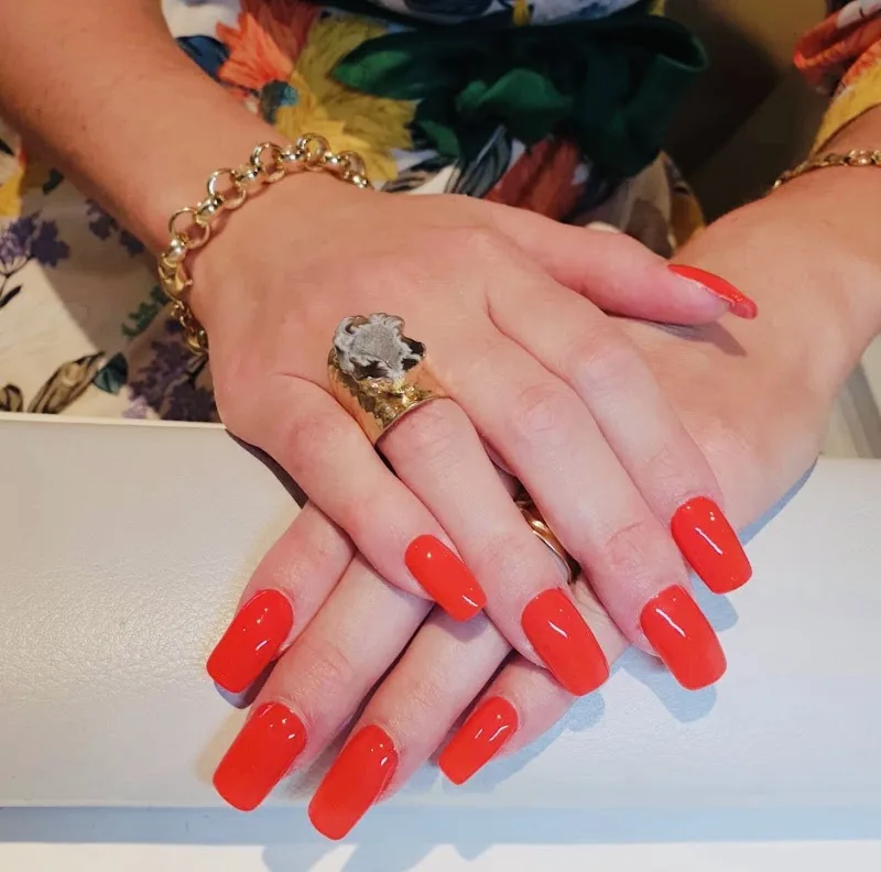 Golden Nails Strasbourg - Onglerie Strasbourg - Photo de couverture - OneBooking