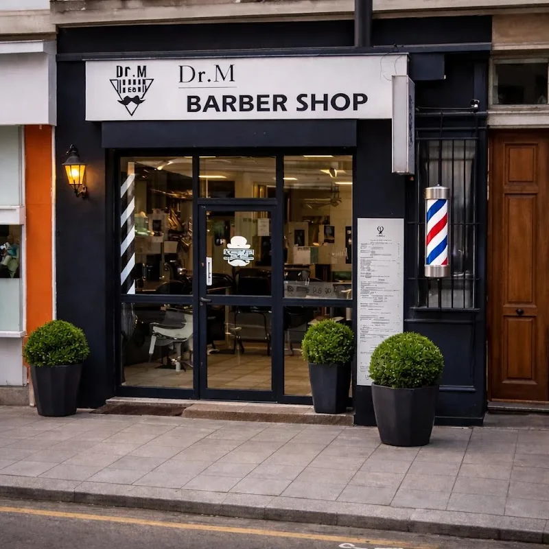 Dr M Barber Shop Coiffeur pour homme - Barbier - Lyon 6e - Barbier Lyon - Photo de couverture - OneBooking