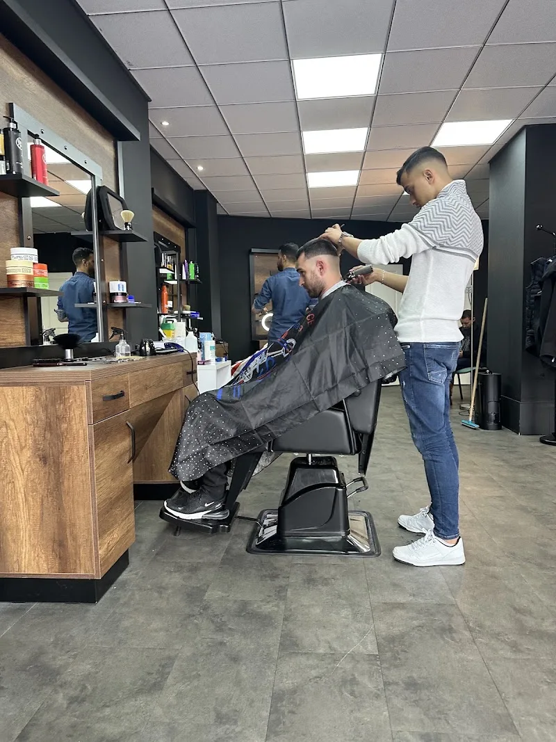 ELITES Barber shops - Côte Blatin - Barbier Clermont-Ferrand - Photo de couverture - OneBooking