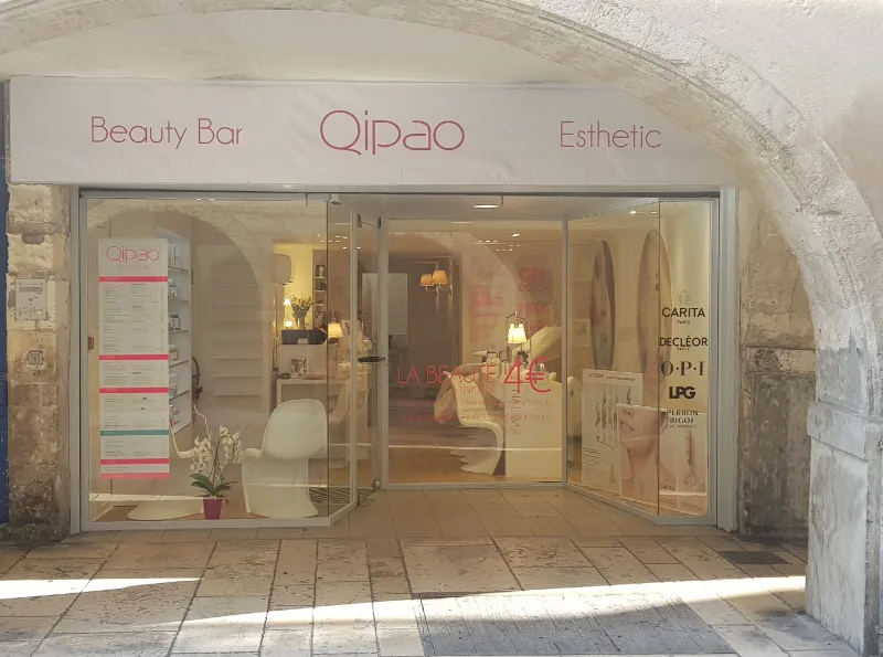 QIPAO - Onglerie La Rochelle - Photo de couverture - OneBooking