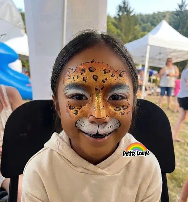 Petits loups maquillages enfants de qualité et mascottes - Maquillage Besançon - Photo de couverture - OneBooking