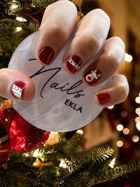 Nails EKLA - Onglerie Auxerre - Photo de couverture - OneBooking