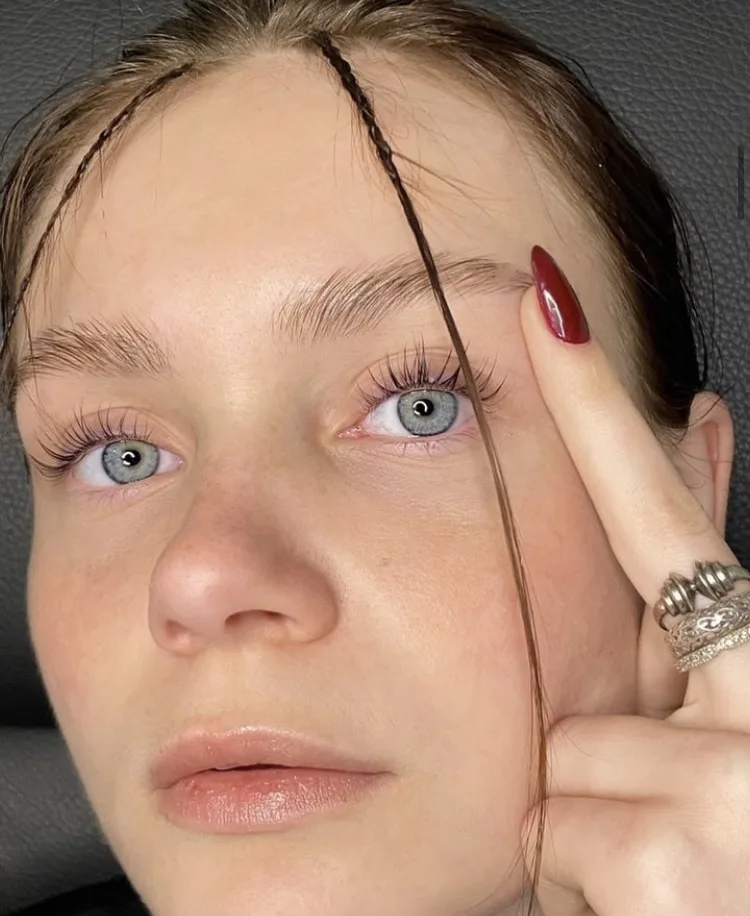 Sourcils et cils LYON - Sourcils & cils Lyon - Photo de couverture - OneBooking