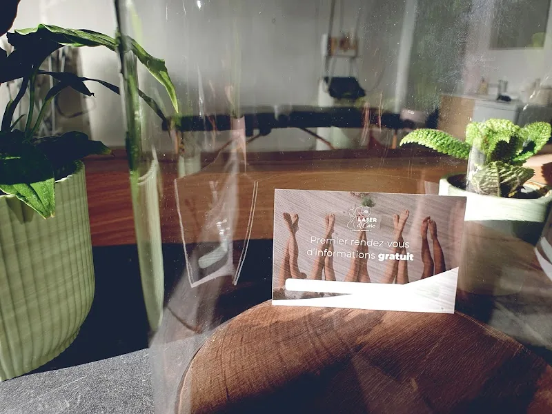 Laser & care - Épilation Manosque - Photo de couverture - OneBooking