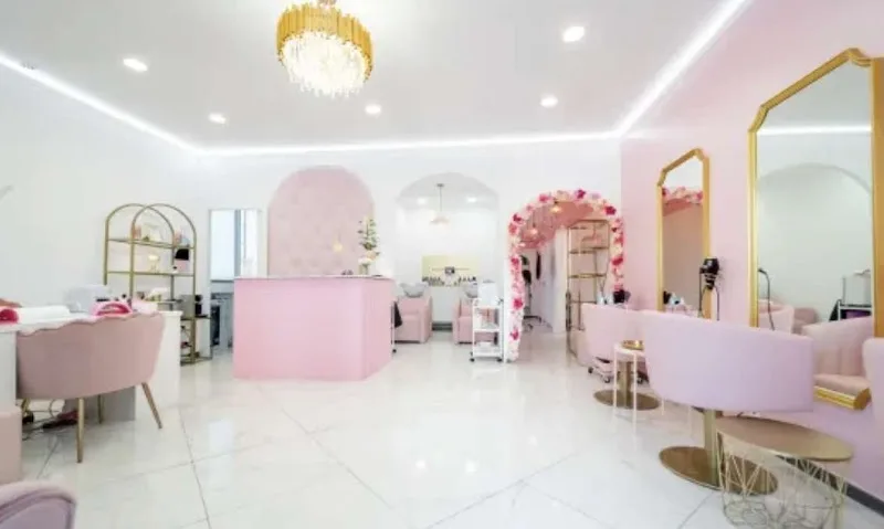 Beauty Glam Center