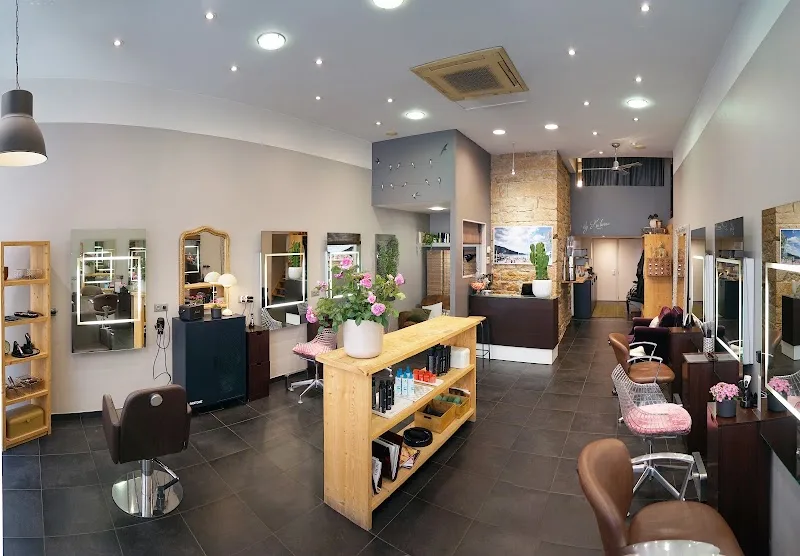Coiffure des Arts salon de coiffure coloriste spécialiste couleur et balayage Lyon 2