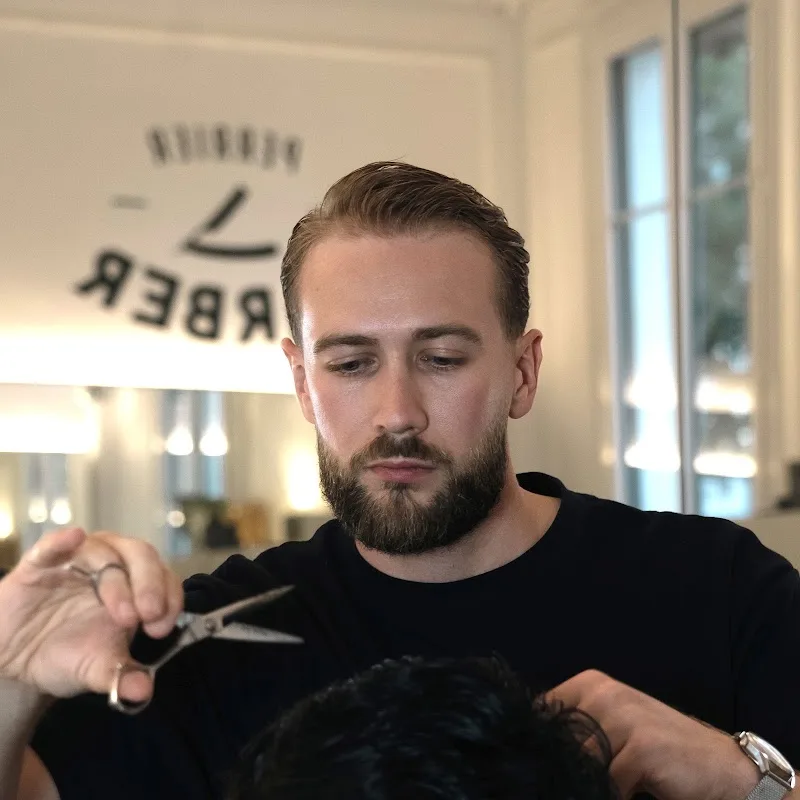 Valentin Perrier - Barber