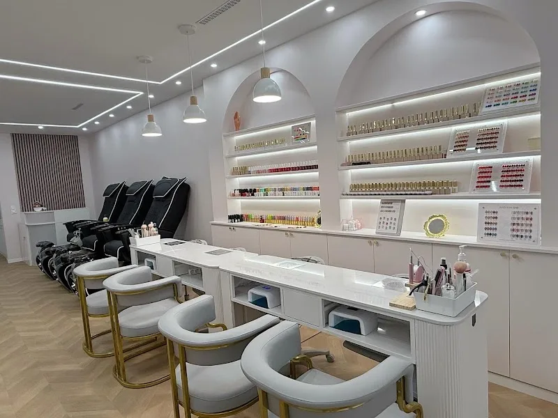 Nail Factory