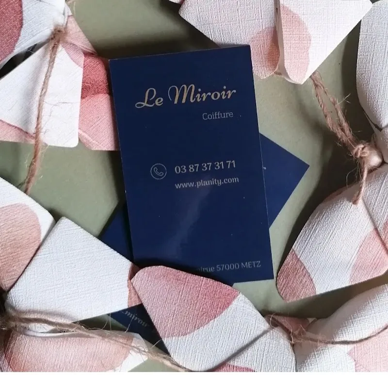 Le Miroir