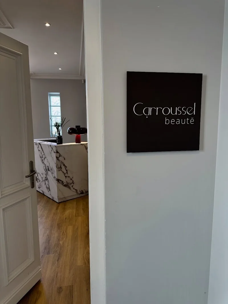 Carroussel Beauté - Épilation Clermont-Ferrand - Photo de couverture - OneBooking