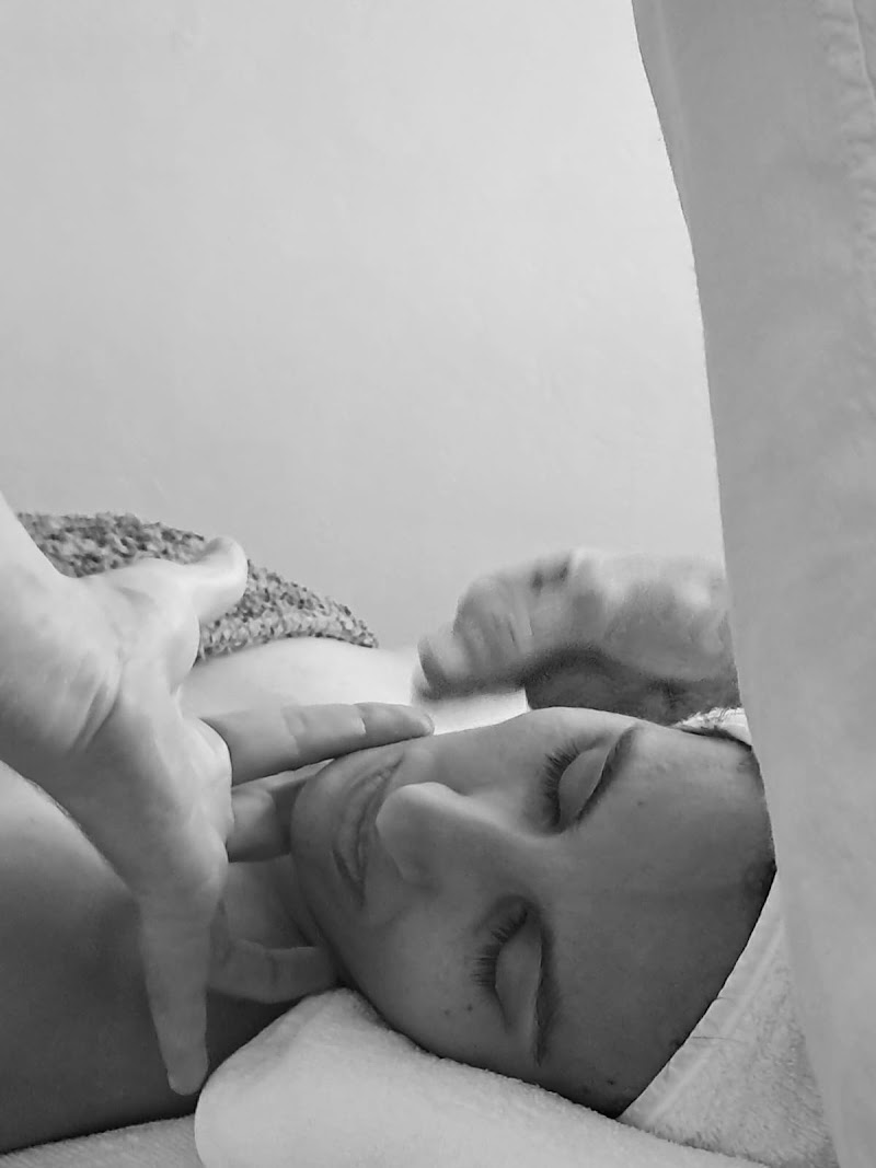 Joann Guérardel - Masseur bien être et facialiste