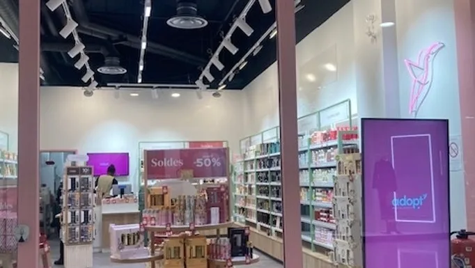 Adopt Parfums - Maquillage Angers - Photo de couverture - OneBooking