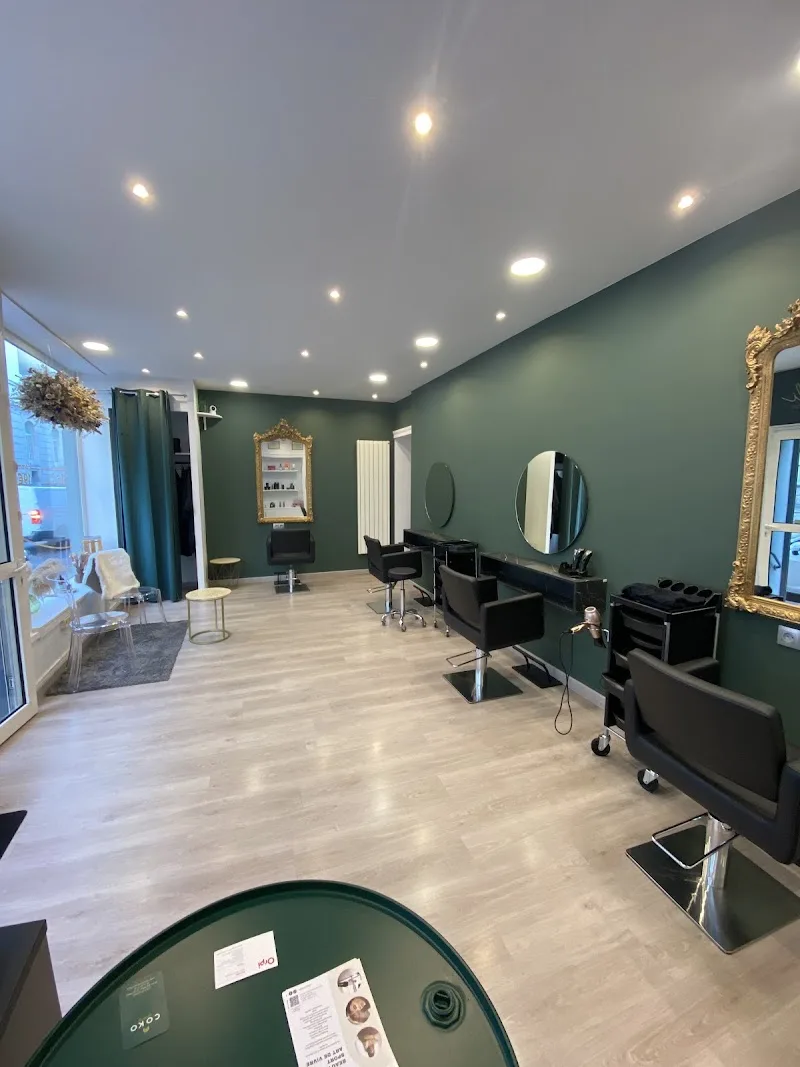 Capelli le salon