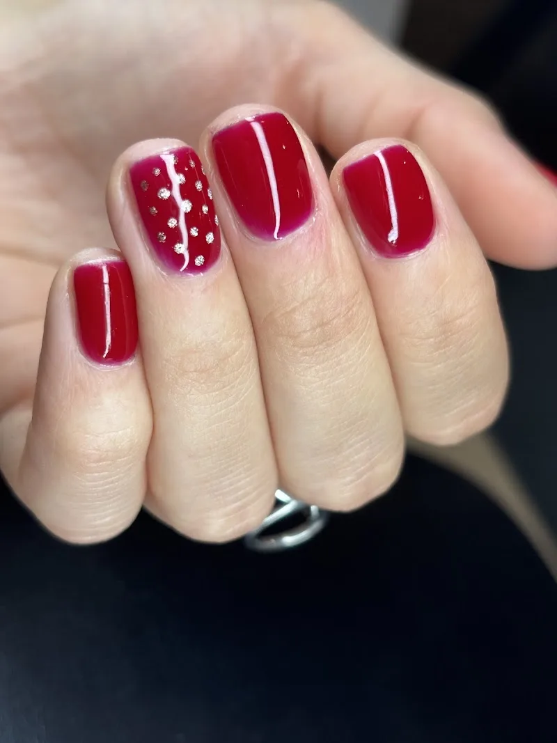 Lili Nails