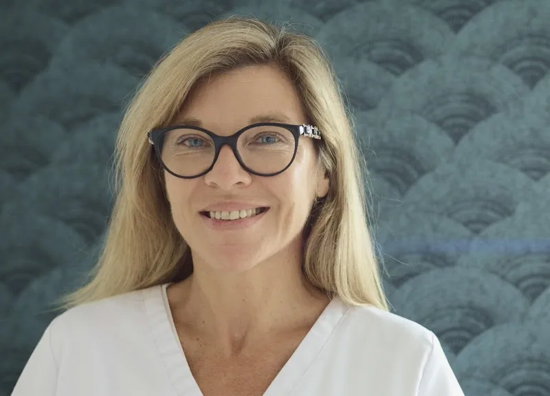 Dr Stéphanie CORDIER - Centre de médecine esthétique injections et laser - Cryolipolyse - Épilation Rouen - Photo de couverture - OneBooking