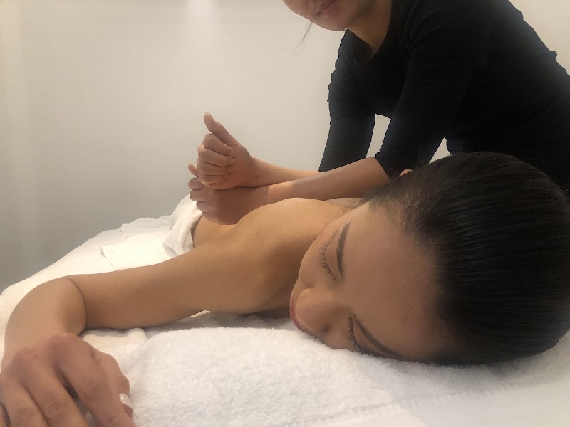 LAANNA MASSAGE Bayonne