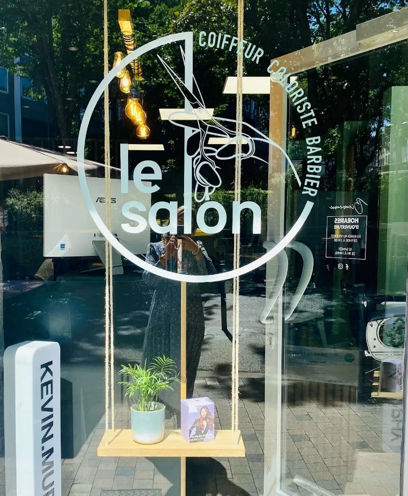 Le Salon : Coiffeurs, Coloristes et Barbiers